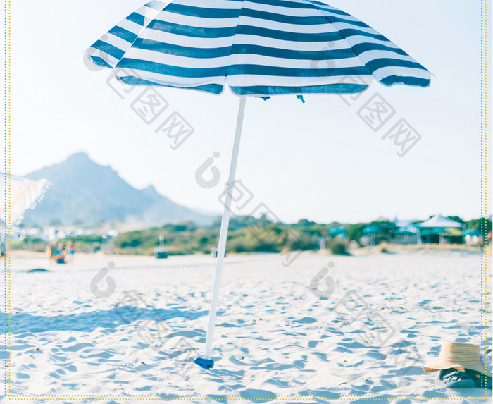 清新促销夏日海岛之旅海报