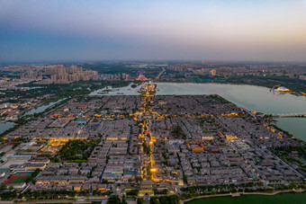 山东聊城东昌湖夜幕降临夜景灯光航拍摄影图