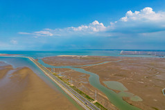 大海海浪沙滩退潮风景航拍摄影图