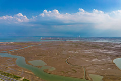 大海海浪沙滩退潮风景航拍摄影图