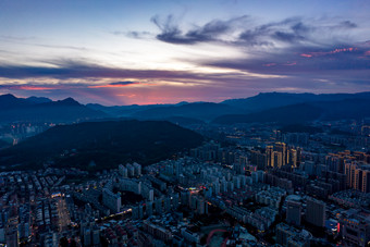 福建龙岩城市晚霞夜幕降临航拍摄影图