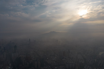 江苏南京<strong>城市清晨</strong>迷雾航拍摄影图