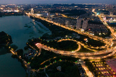 江苏南京玄武湖城市夜景灯光航拍摄影图