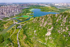 山东济南城市风光华山湖风景区航拍摄影图