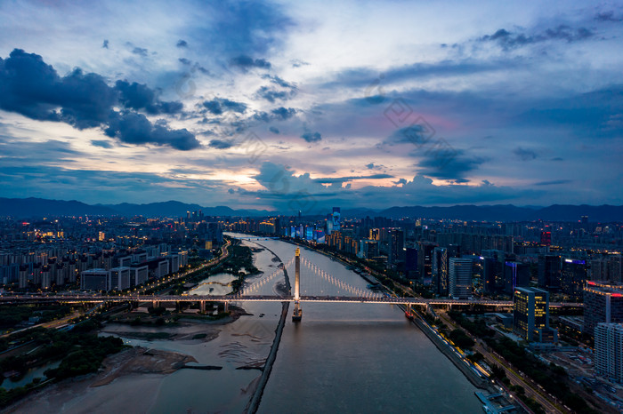 福建福州城市夜幕降临夜景晚霞航拍摄影图