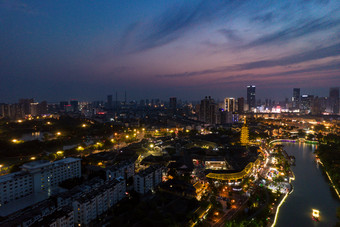 <strong>江苏</strong>淮安城市夜幕降临<strong>夜景</strong>灯光航拍摄影图