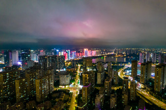 <strong>江苏</strong>淮安金融中心<strong>夜景</strong>灯光航拍摄影图