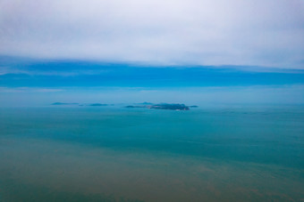 蓝色海洋自然风光大海岛屿航拍摄影图