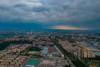 山东淄博城市暴雨来袭航拍摄影图