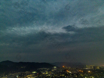 城市夜幕降临夜景灯光万家灯火航拍摄影图