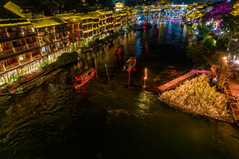 湖南凤凰古城夜景灯光航拍摄影图