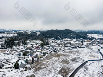 美丽乡村<strong>田园</strong>冬天雪景航拍