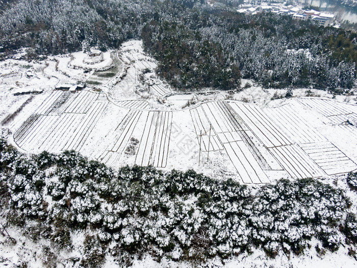 美丽乡村田园冬天雪景航拍