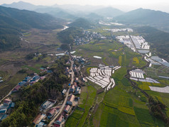 南方丘陵山川美丽乡村农田航拍摄影图