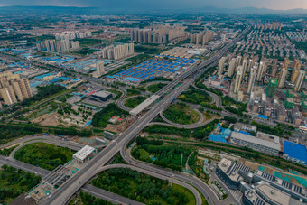 山东淄博城市暴雨来袭航拍摄影图