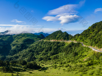 祖国大好河山湖北神农架5A景区航拍摄影图