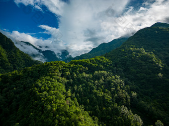 祖国大好河山湖北神农架5A景区航拍摄影图