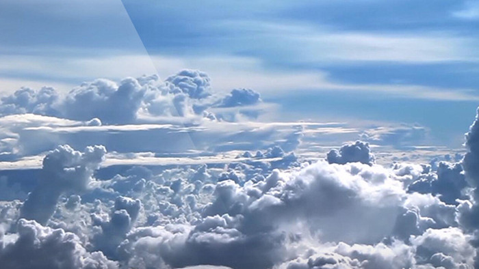 蓝天白云云层之上的美丽天空风景视频视频