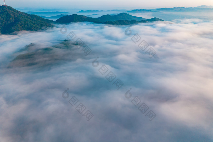 山川云海自然风光航拍摄影图