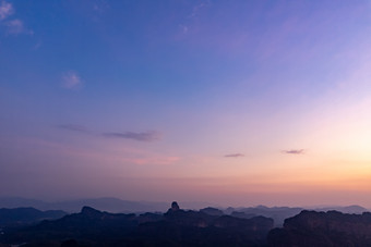 广东韶关丹霞山日落晚霞夕阳航拍摄影图