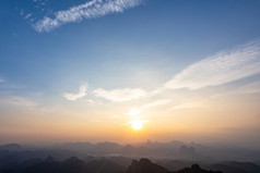 韶关丹霞山丹霞地貌日落晚霞夕阳航拍摄影图