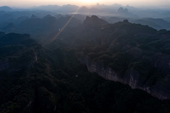 韶关丹霞山丹霞地貌日落晚霞夕阳航拍摄影图