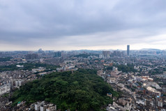 中山城市雨季暴雨来临航拍摄影图