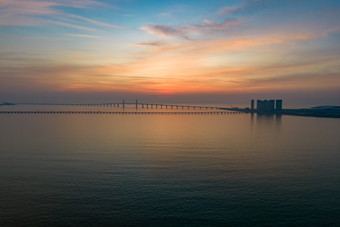 <strong>港珠澳</strong>大桥海上日出彩霞航拍摄影图