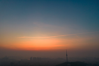 广东阳江城市清晨日出航拍摄影图