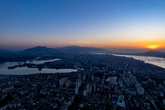 广东肇庆城市<strong>清晨</strong>日出航拍摄影图