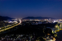 广东肇庆七星山夜景城市夜景航拍摄影图