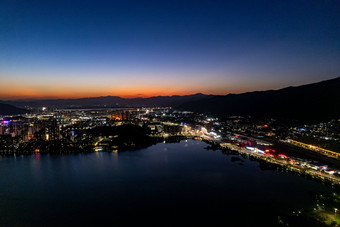 广东肇庆七星山夜景城市夜景航拍摄影图