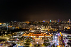 广东珠海拱北港口及周边建筑夜景灯光航拍摄影图