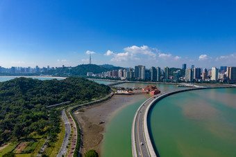 广东珠海日月贝大剧院海边风光航拍摄影图