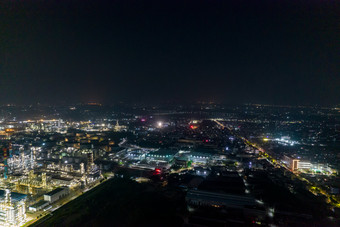 中石化工厂夜景灯光航拍摄影图