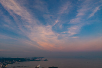 珠海海边大海晚霞城市晚霞航拍摄影图