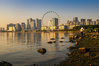 深圳标志性建筑前海摩天轮