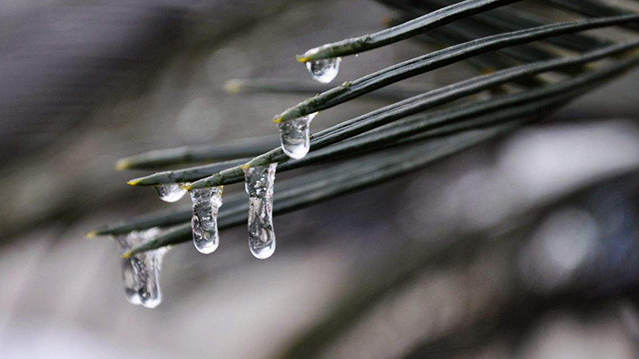 山洞冰雪融合滴水声