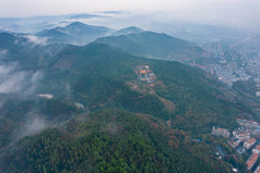 清晨山川云雾缭绕日出航拍摄影图