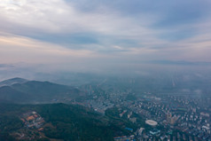 清晨山川云雾缭绕日出航拍摄影图