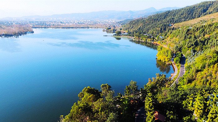 安静浪漫美好的航拍背景音乐