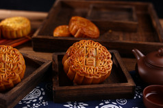 月饼水果伍仁双黄双白传统中秋广式月饼