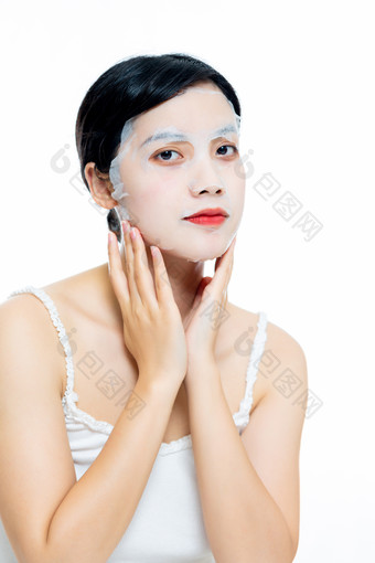 甜美青年女性<strong>美妆</strong>护肤手拿护肤品肌肤妆容动作展示 skin care