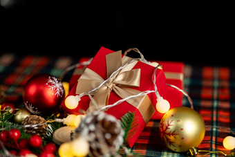 圣诞装饰包装礼物盒氛围摄影图片