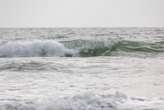 波涛汹涌的海浪海水浪花