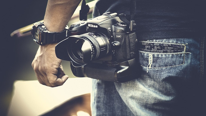 连续的尼康相机快门声