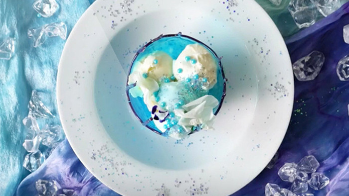 蓝莓冰激凌实拍视频