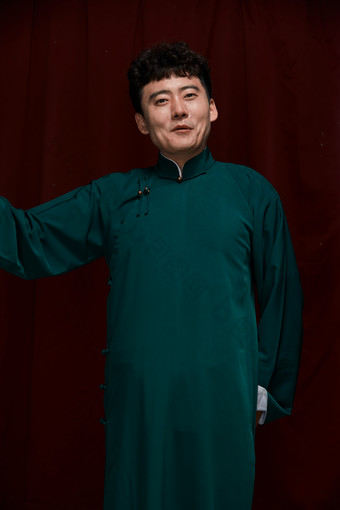 中国传统曲艺相声表演艺人形象