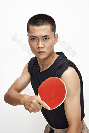 白色背景下健硕的亚洲乒乓球运动员形象