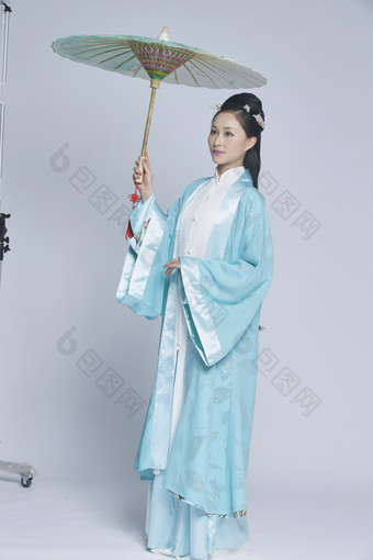 身穿古装的<strong>汉服</strong>女性人像<strong>汉服</strong>影棚拍摄